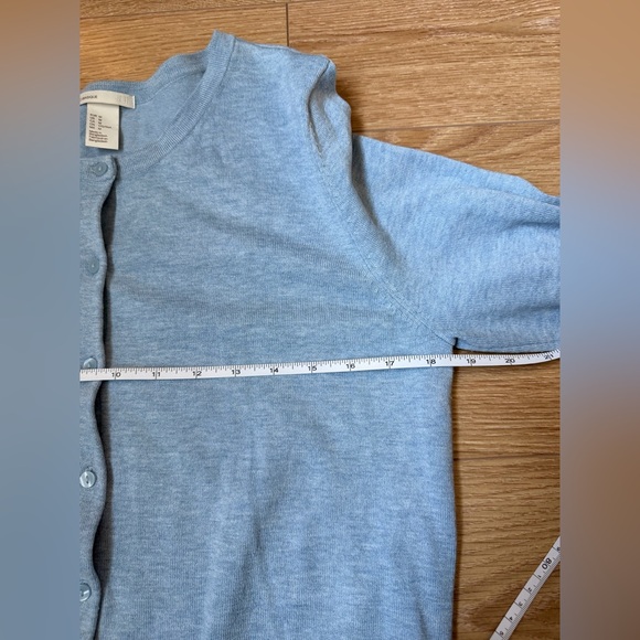H&M Basic Light Blue Cardigan - Picture 4 of 6